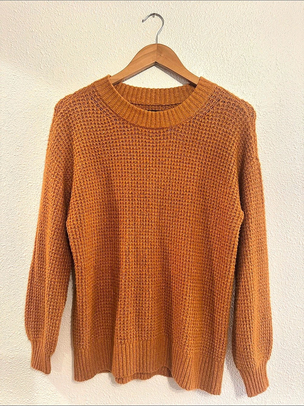 American Eagle Knit Crewneck Sweater in Orange Like New